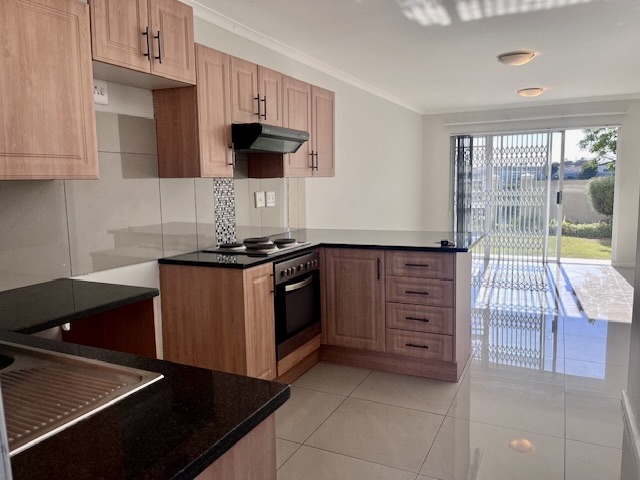 2 Bedroom Property for Sale in Melkbosstrand Central Western Cape